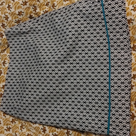 Ann Taylor Midi Skirt Sz 6 - Picture 4 of 5